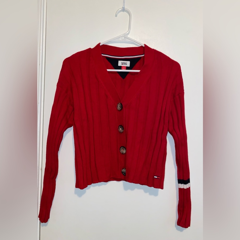 Women’s sweater